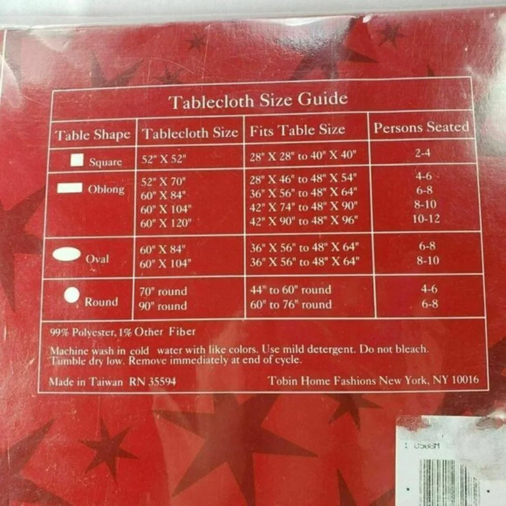 Christmas Tablecloth Green Red Gold Metallic 52 x 70 Rectangle Fabric Holiday Nw